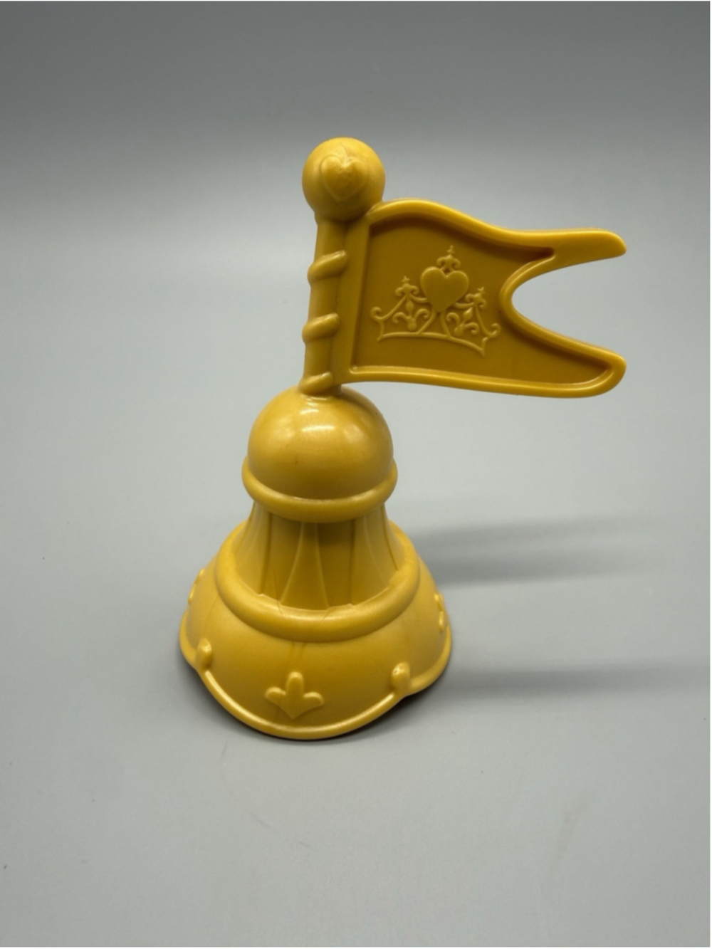 Fisher Price Little People Disney Dancing Palace Princess Gold Royal Flag